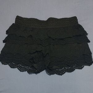 Elegant Black Lace Women Shorts